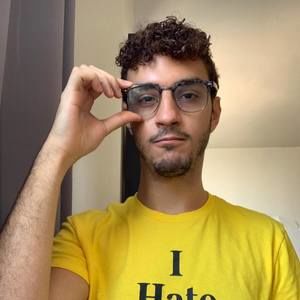 Meet your Posher, Akram